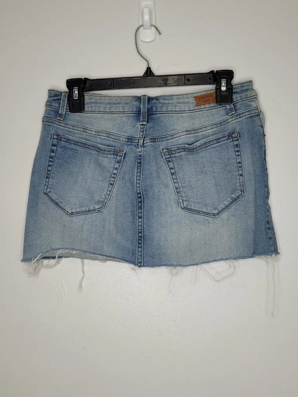 Crafted by Lee grunge wash party micro mini raw hem jean skirt size 8